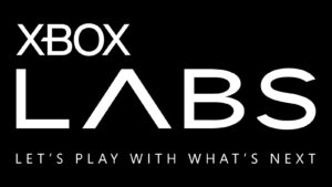 Schwarze offizielle Xbox-Labs-Ankündigungsgrafik mit weißem Schriftzug Xbox Labs und dem Motto Let's play with what's next.