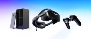 Pimax Crystal Pro VR-Headset zusammen mit Ringless Controllern und Spation-PC auf blau-weißem Hintergrund